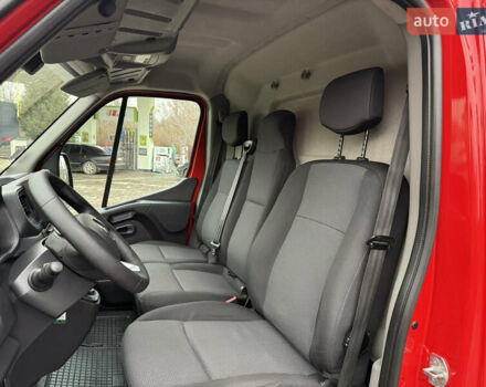 Красный Рено Мастер, объемом двигателя 0 л и пробегом 249 тыс. км за 21900 $, фото 59 на Automoto.ua