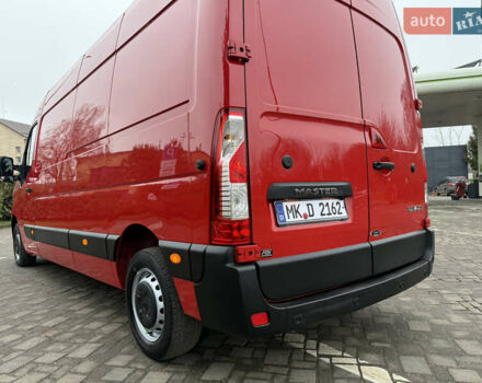 Красный Рено Мастер, объемом двигателя 0 л и пробегом 249 тыс. км за 21900 $, фото 10 на Automoto.ua