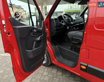 Красный Рено Мастер, объемом двигателя 0 л и пробегом 249 тыс. км за 21900 $, фото 40 на Automoto.ua