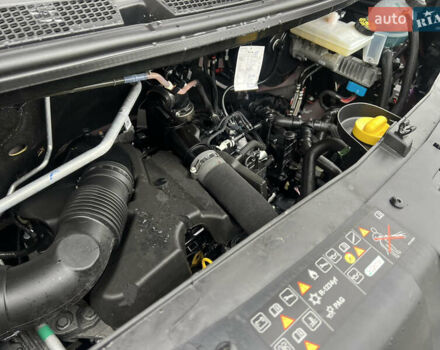 Червоний Рено Мастєр, об'ємом двигуна 2.3 л та пробігом 60 тис. км за 23700 $, фото 30 на Automoto.ua