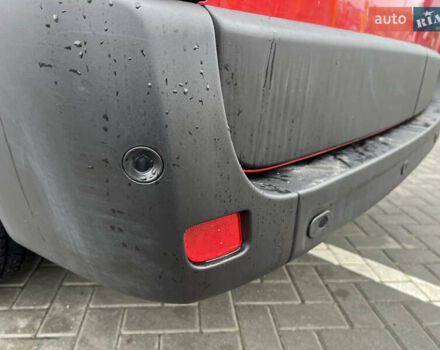 Червоний Рено Мастєр, об'ємом двигуна 2.3 л та пробігом 60 тис. км за 23700 $, фото 12 на Automoto.ua