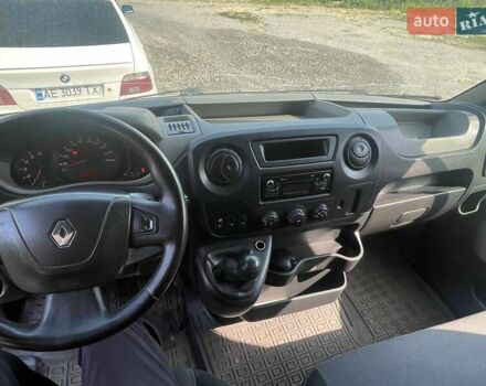 Красный Рено Мастер, объемом двигателя 2.3 л и пробегом 279 тыс. км за 16500 $, фото 17 на Automoto.ua