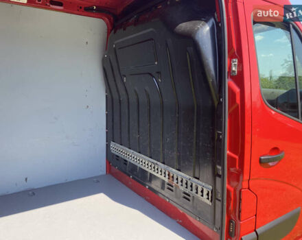 Красный Рено Мастер, объемом двигателя 2.3 л и пробегом 175 тыс. км за 17500 $, фото 17 на Automoto.ua