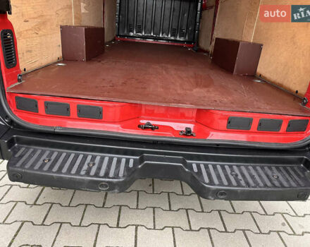 Красный Рено Мастер, объемом двигателя 2.3 л и пробегом 216 тыс. км за 21800 $, фото 31 на Automoto.ua