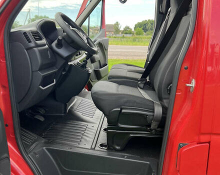 Красный Рено Мастер, объемом двигателя 2.3 л и пробегом 154 тыс. км за 18999 $, фото 35 на Automoto.ua