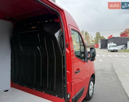 Красный Рено Мастер, объемом двигателя 2.3 л и пробегом 236 тыс. км за 22750 $, фото 60 на Automoto.ua