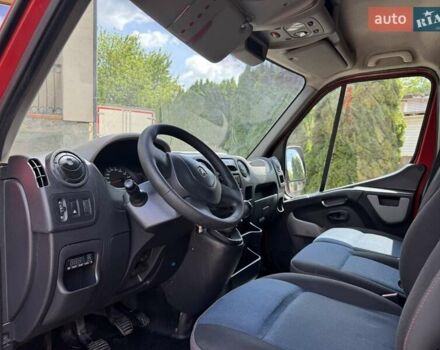 Красный Рено Мастер, объемом двигателя 2.3 л и пробегом 297 тыс. км за 17400 $, фото 30 на Automoto.ua