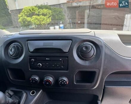 Красный Рено Мастер, объемом двигателя 2.3 л и пробегом 297 тыс. км за 17400 $, фото 25 на Automoto.ua