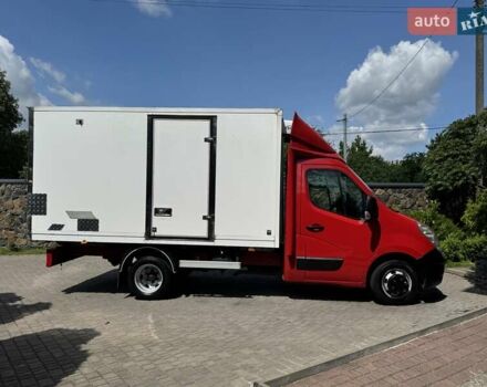 Красный Рено Мастер, объемом двигателя 2.3 л и пробегом 297 тыс. км за 17400 $, фото 5 на Automoto.ua