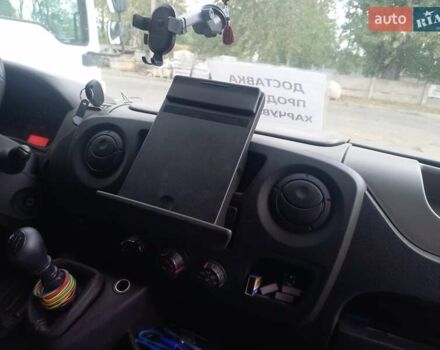 Червоний Рено Мастєр, об'ємом двигуна 2.3 л та пробігом 375 тис. км за 13000 $, фото 13 на Automoto.ua