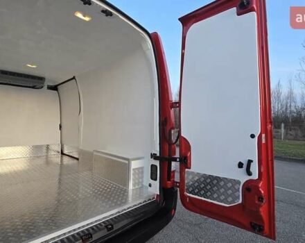 Красный Рено Мастер, объемом двигателя 2.3 л и пробегом 212 тыс. км за 21500 $, фото 6 на Automoto.ua