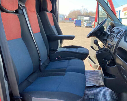 Красный Рено Мастер, объемом двигателя 2.3 л и пробегом 800 тыс. км за 13500 $, фото 11 на Automoto.ua