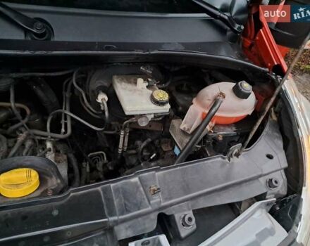 Красный Рено Мастер, объемом двигателя 2.3 л и пробегом 588 тыс. км за 15000 $, фото 17 на Automoto.ua