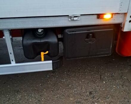 Красный Рено Мастер, объемом двигателя 2.3 л и пробегом 588 тыс. км за 15000 $, фото 9 на Automoto.ua