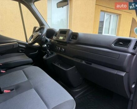 Красный Рено Мастер, объемом двигателя 2.3 л и пробегом 354 тыс. км за 20400 $, фото 15 на Automoto.ua