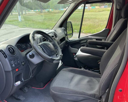 Красный Рено Мастер, объемом двигателя 2.3 л и пробегом 355 тыс. км за 18500 $, фото 16 на Automoto.ua