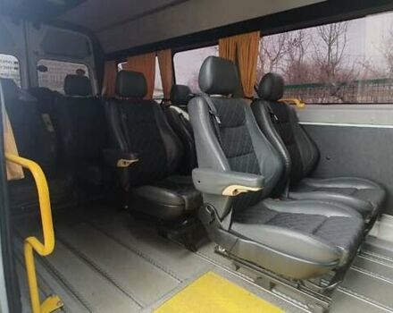Красный Рено Мастер, объемом двигателя 2.3 л и пробегом 450 тыс. км за 15900 $, фото 7 на Automoto.ua