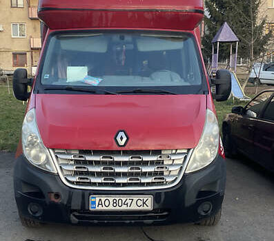 Красный Рено Мастер, объемом двигателя 2.3 л и пробегом 824 тыс. км за 12200 $, фото 1 на Automoto.ua