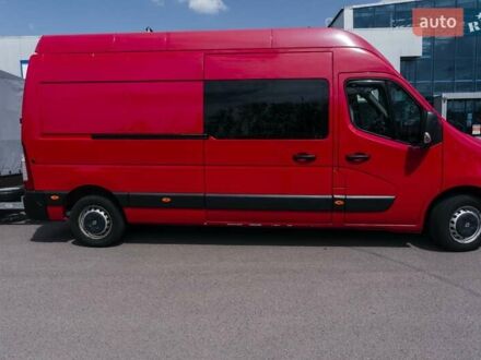 Красный Рено Мастер, объемом двигателя 2.3 л и пробегом 346 тыс. км за 20000 $, фото 1 на Automoto.ua