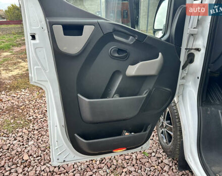 Рено Мастєр 2013 у Житомирі на Automoto.ua Рено Мастєр, об'ємом двигуна 0 л та пробігом 722 тис. км за 14800 $, фото 12 на Automoto.ua