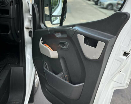 Рено Мастер, объемом двигателя 2.3 л и пробегом 182 тыс. км за 27000 $, фото 41 на Automoto.ua