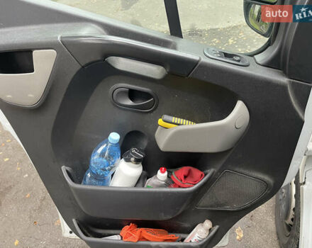 Рено Мастер, объемом двигателя 2.3 л и пробегом 372 тыс. км за 11000 $, фото 11 на Automoto.ua