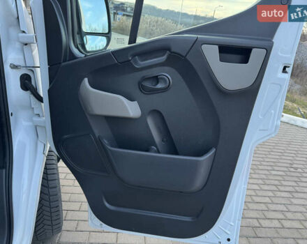 Рено Мастер, объемом двигателя 2.3 л и пробегом 222 тыс. км за 18700 $, фото 24 на Automoto.ua