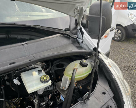 Рено Мастер, объемом двигателя 2.3 л и пробегом 350 тыс. км за 15480 $, фото 29 на Automoto.ua