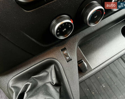 Рено Мастер, объемом двигателя 2.3 л и пробегом 240 тыс. км за 24500 $, фото 33 на Automoto.ua