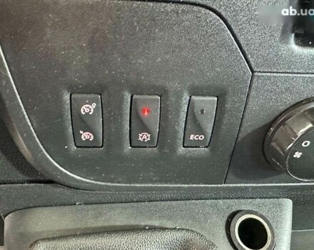 Рено Мастер 2016 в Львове на Automoto.ua Рено Мастер, объемом двигателя 2.3 л и пробегом 410 тыс. км за 14950 $, фото 24 на Automoto.ua