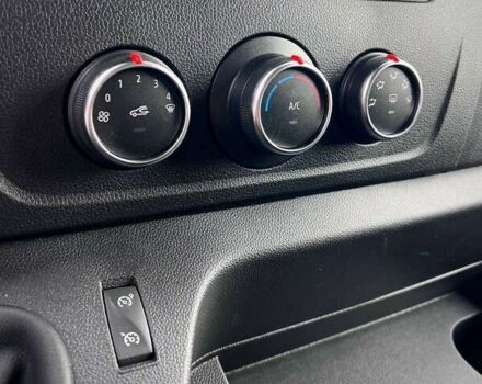 Рено Мастер, объемом двигателя 2.3 л и пробегом 107 тыс. км за 23900 $, фото 28 на Automoto.ua