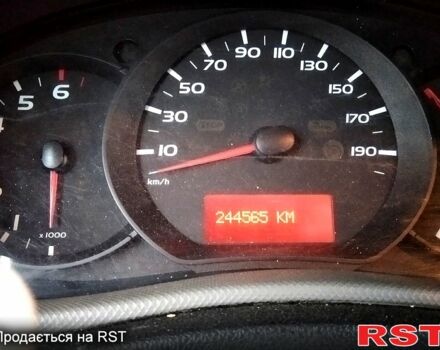 Рено Мастер, объемом двигателя 2.3 л и пробегом 280 тыс. км за 15000 $, фото 2 на Automoto.ua