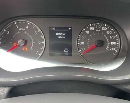 Рено Мастер, объемом двигателя 2.3 л и пробегом 308 тыс. км за 17700 $, фото 38 на Automoto.ua