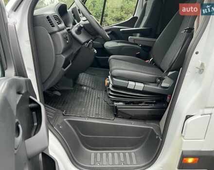 Рено Мастер, объемом двигателя 2.3 л и пробегом 329 тыс. км за 18500 $, фото 13 на Automoto.ua