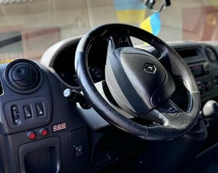 Рено Мастер, объемом двигателя 2.3 л и пробегом 333 тыс. км за 11000 $, фото 4 на Automoto.ua