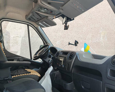 Рено Мастер, объемом двигателя 2.3 л и пробегом 418 тыс. км за 14500 $, фото 2 на Automoto.ua