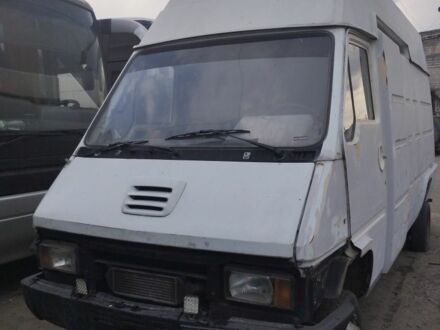 Рено Мастер, объемом двигателя 0 л и пробегом 0 тыс. км за 2000 $, фото 1 на Automoto.ua