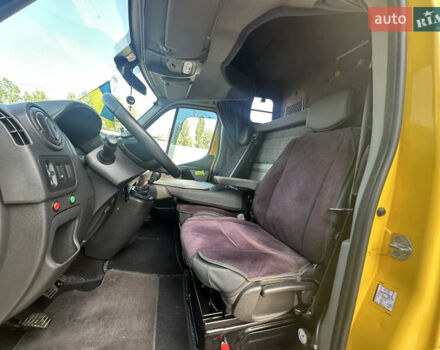 Жовтий Рено Мастєр, об'ємом двигуна 2.3 л та пробігом 536 тис. км за 17600 $, фото 30 на Automoto.ua