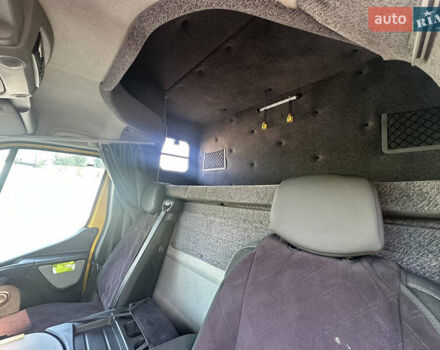 Жовтий Рено Мастєр, об'ємом двигуна 2.3 л та пробігом 537 тис. км за 16500 $, фото 31 на Automoto.ua