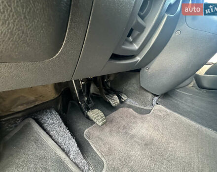 Жовтий Рено Мастєр, об'ємом двигуна 2.3 л та пробігом 537 тис. км за 16500 $, фото 34 на Automoto.ua