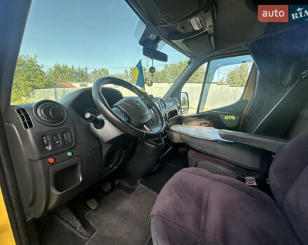 Жовтий Рено Мастєр, об'ємом двигуна 2.3 л та пробігом 537 тис. км за 16500 $, фото 28 на Automoto.ua