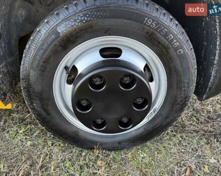 Желтый Рено Мастер, объемом двигателя 2.3 л и пробегом 260 тыс. км за 23499 $, фото 35 на Automoto.ua