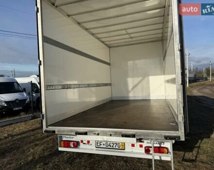 Желтый Рено Мастер, объемом двигателя 2.3 л и пробегом 260 тыс. км за 23499 $, фото 29 на Automoto.ua