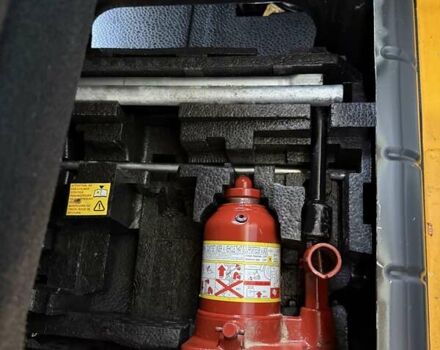 Желтый Рено Мастер, объемом двигателя 2.3 л и пробегом 260 тыс. км за 23499 $, фото 54 на Automoto.ua