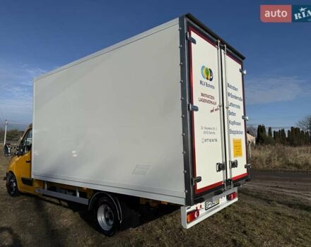 Желтый Рено Мастер, объемом двигателя 2.3 л и пробегом 260 тыс. км за 23499 $, фото 12 на Automoto.ua