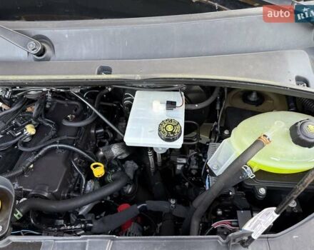 Желтый Рено Мастер, объемом двигателя 2.3 л и пробегом 260 тыс. км за 23499 $, фото 56 на Automoto.ua