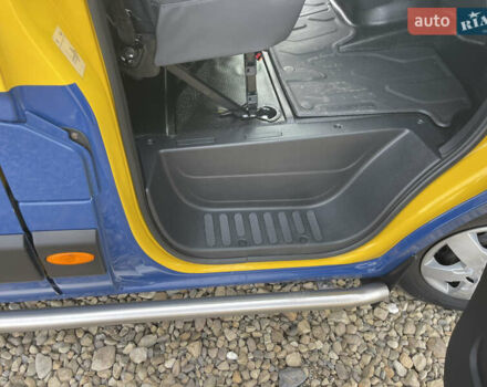 Желтый Рено Мастер, объемом двигателя 2.3 л и пробегом 197 тыс. км за 23000 $, фото 30 на Automoto.ua