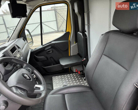 Желтый Рено Мастер, объемом двигателя 0 л и пробегом 28 тыс. км за 16900 $, фото 15 на Automoto.ua