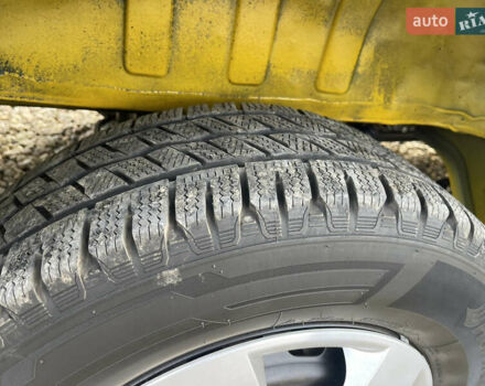 Желтый Рено Мастер, объемом двигателя 2.3 л и пробегом 197 тыс. км за 23000 $, фото 14 на Automoto.ua