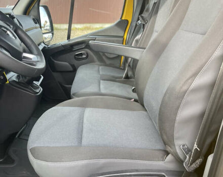 Желтый Рено Мастер, объемом двигателя 2.3 л и пробегом 197 тыс. км за 23000 $, фото 19 на Automoto.ua